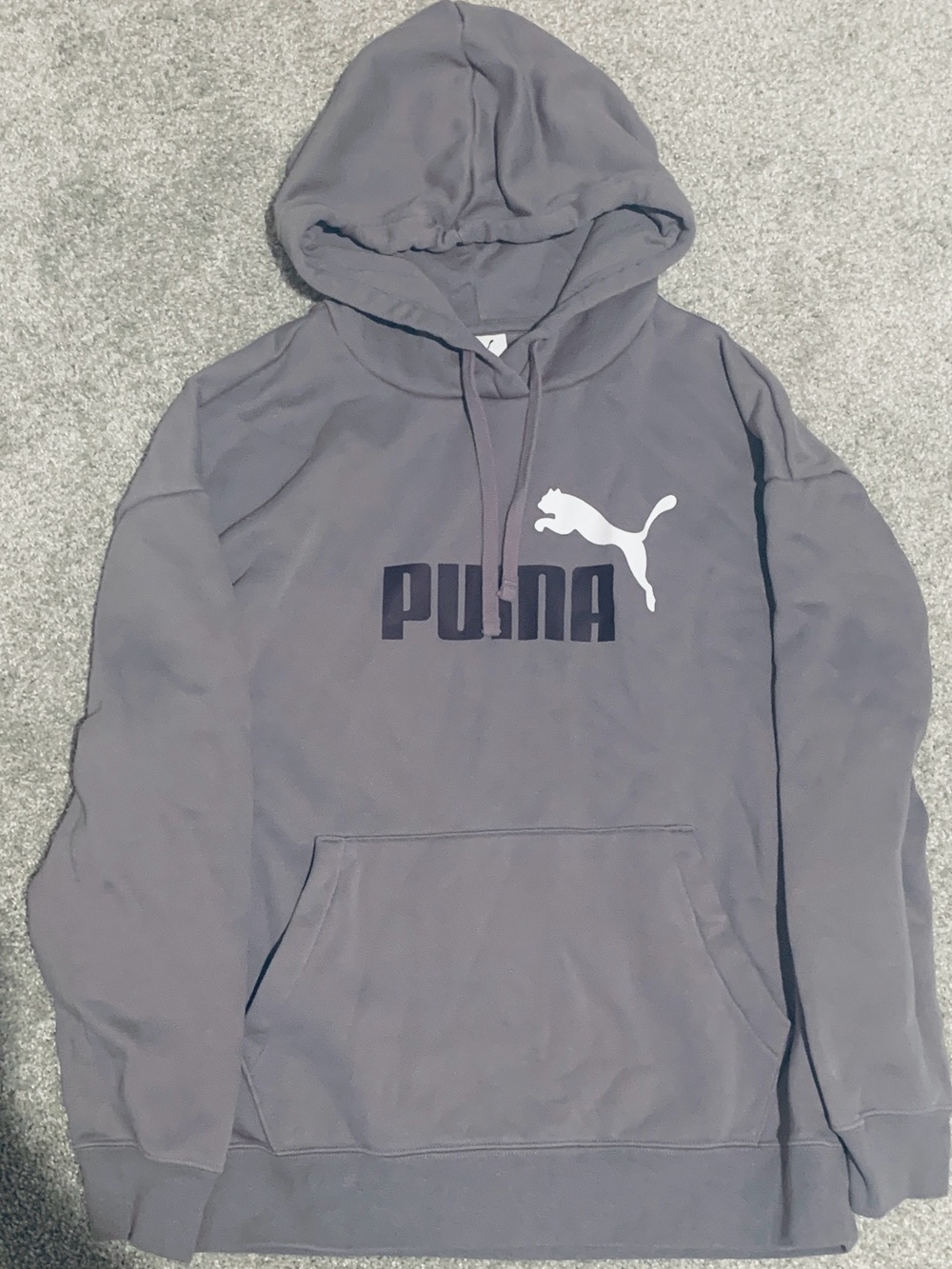 NEW Puma Logo Pullover Fleece Hoodie in Gray Purple M